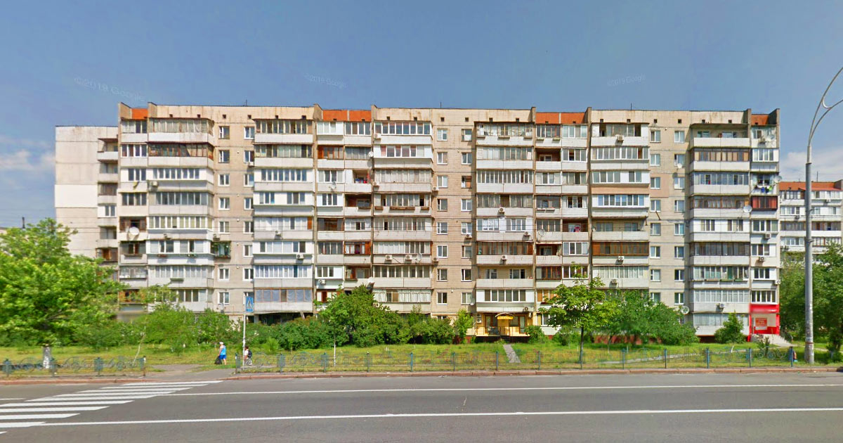 Нотаріус Київ, 04214, вул. Героїв Дніпра, 71 (окремий вхід з фасаду)